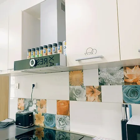 Hostel Central Skopje 호스텔 *